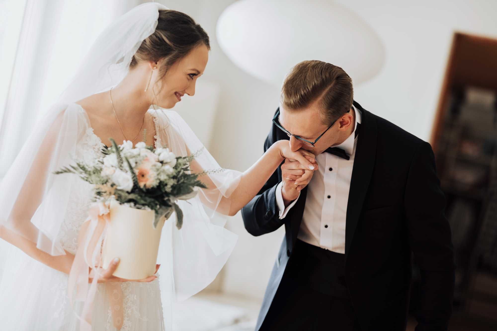 Fotograf / Kamerzysta / ślub / wesele / 18 urodziny / chrzest /komunia