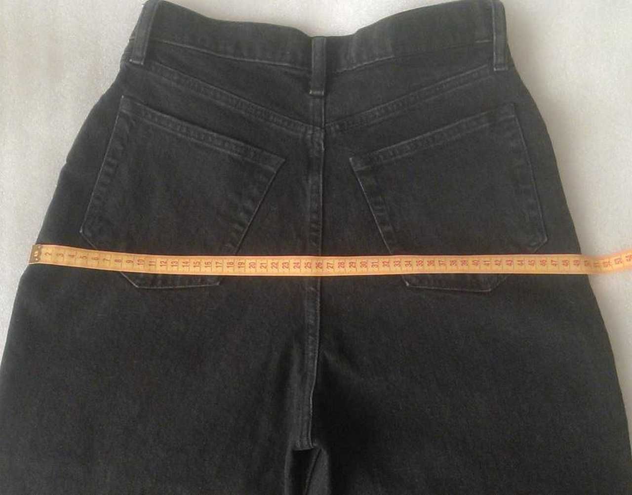 Abercrombie  новые джинсы женские черные высокая посадка. стиль 90-х.