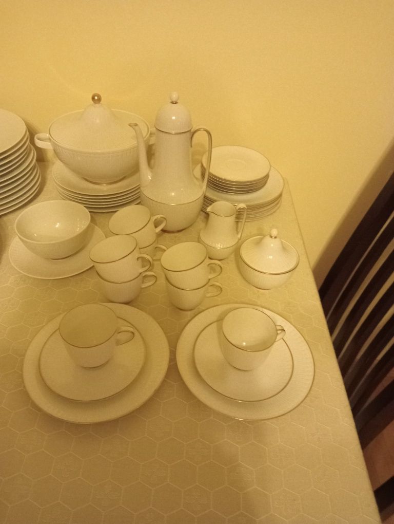 Zestaw obiadowy kawowy porcelana