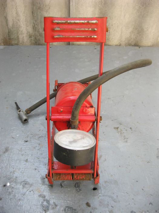 Продам насос ножной