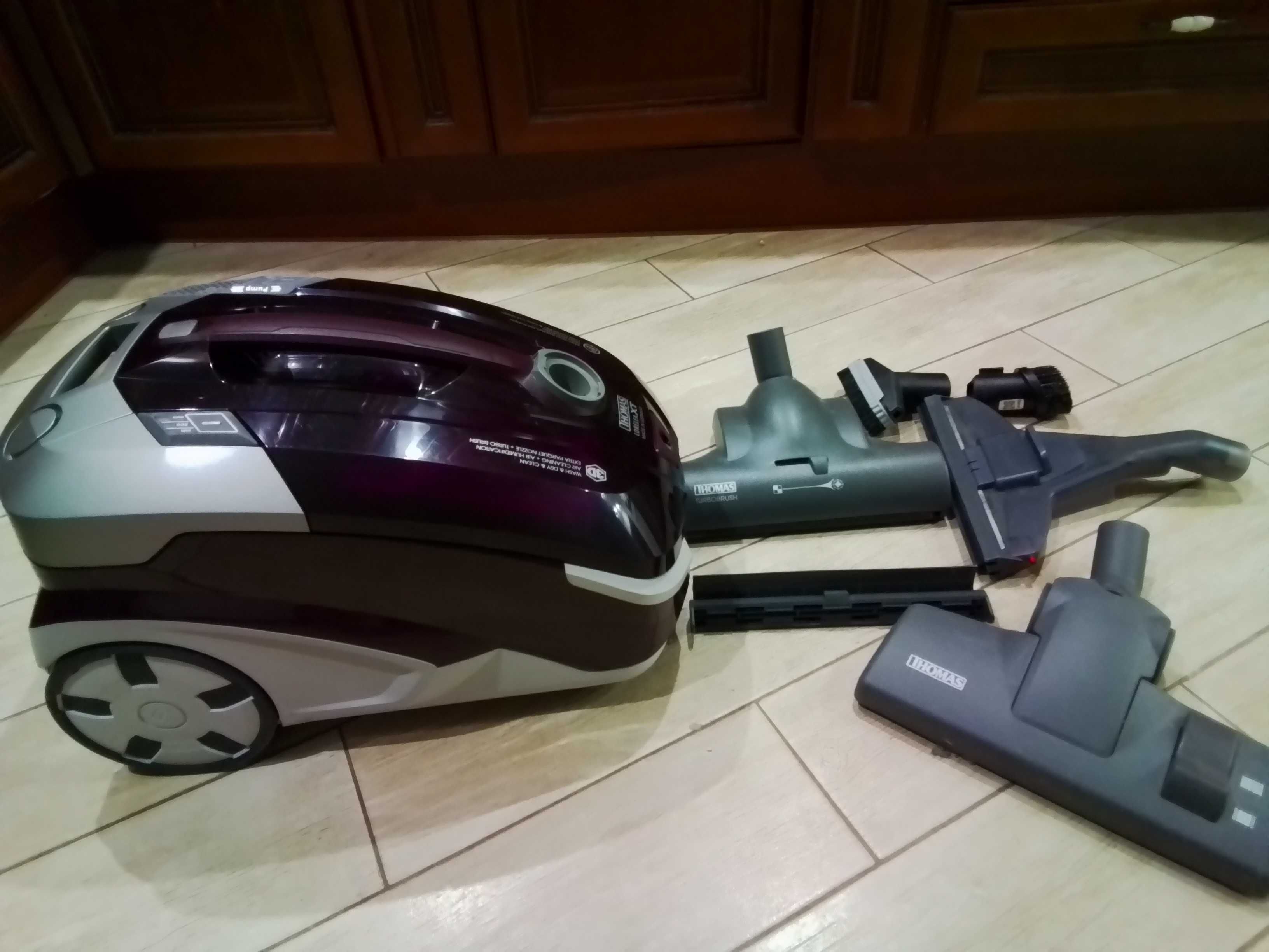Пылесос  моющий THOMAS Lorelea XT