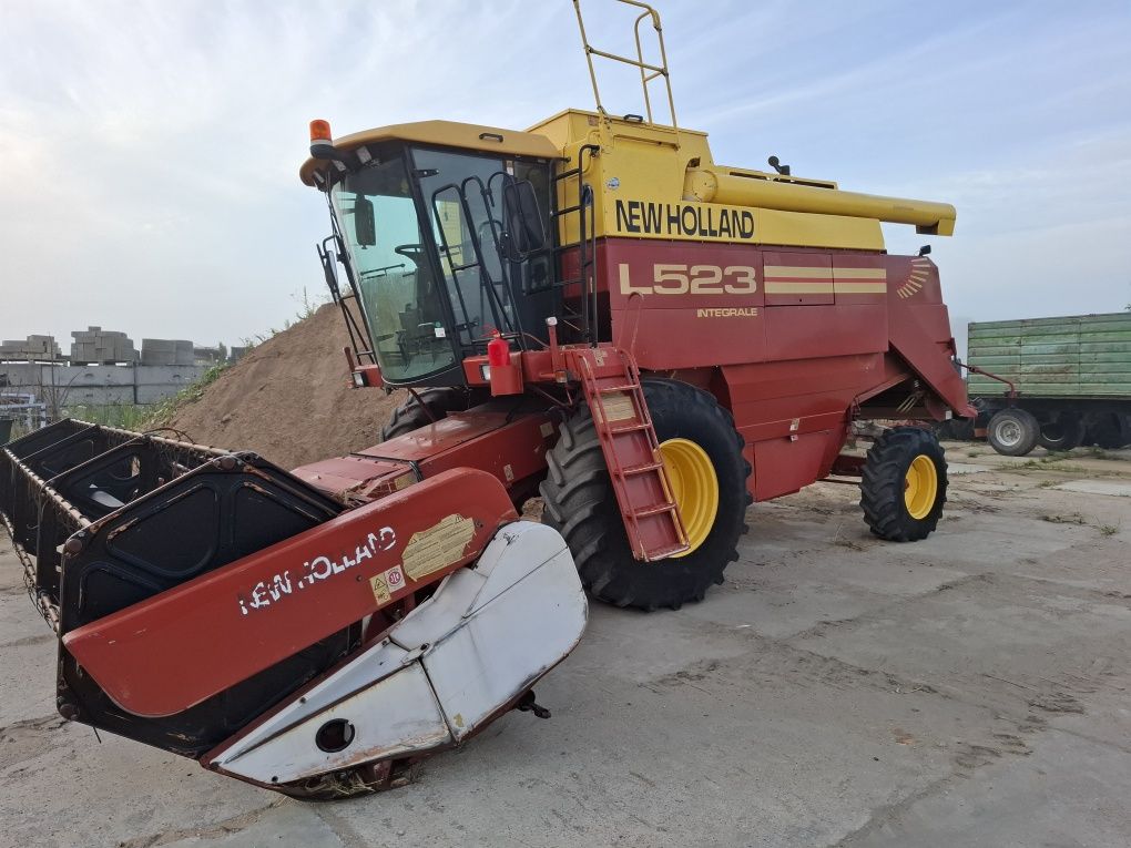 New holland laverda l 523 mc3 2000 rok 3017mth