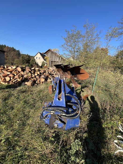 Pług 4 skibowy Ransomes 2+1+1