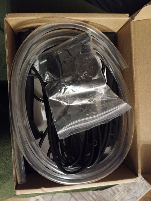 Fontanna solarna do oczka wodnego, pompa ogrodowa do wody pływająca