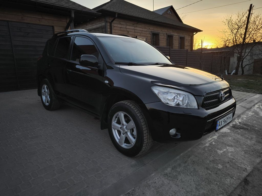 Продам Toyota Rav 4, 2006г.