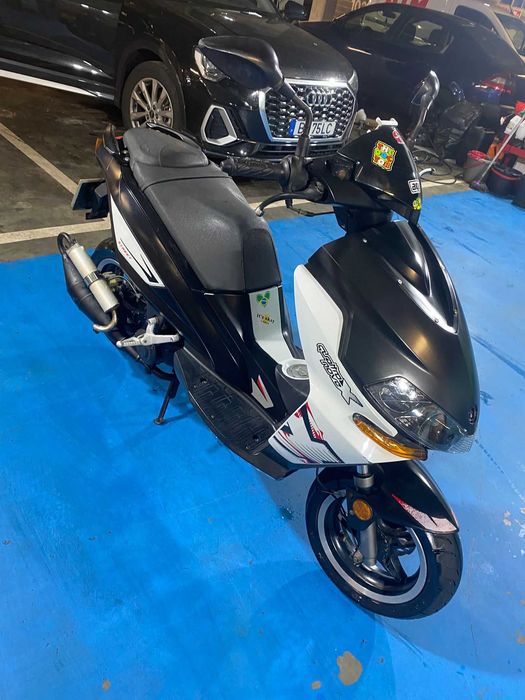 Benelli 49X 50cc — Excelente Estado, Apenas 8.000 km!