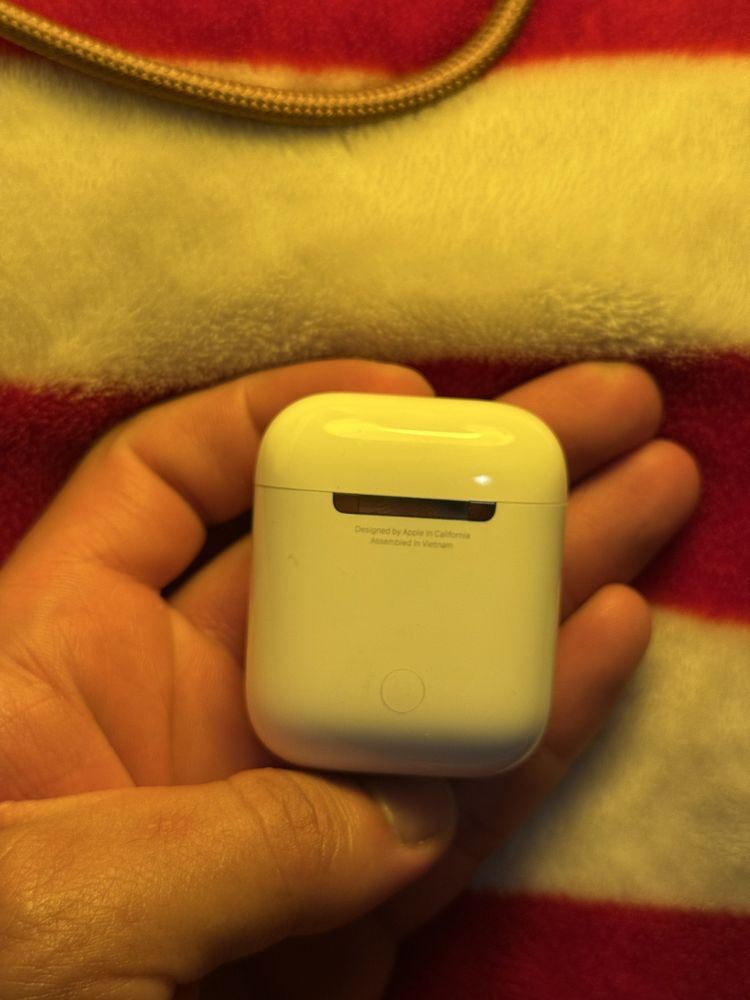 Airpods 2• geração
