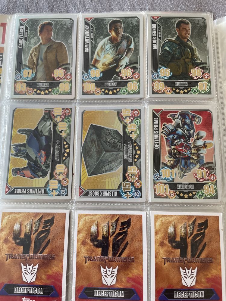 Topps-Transformers album z pełną kolekcją kart