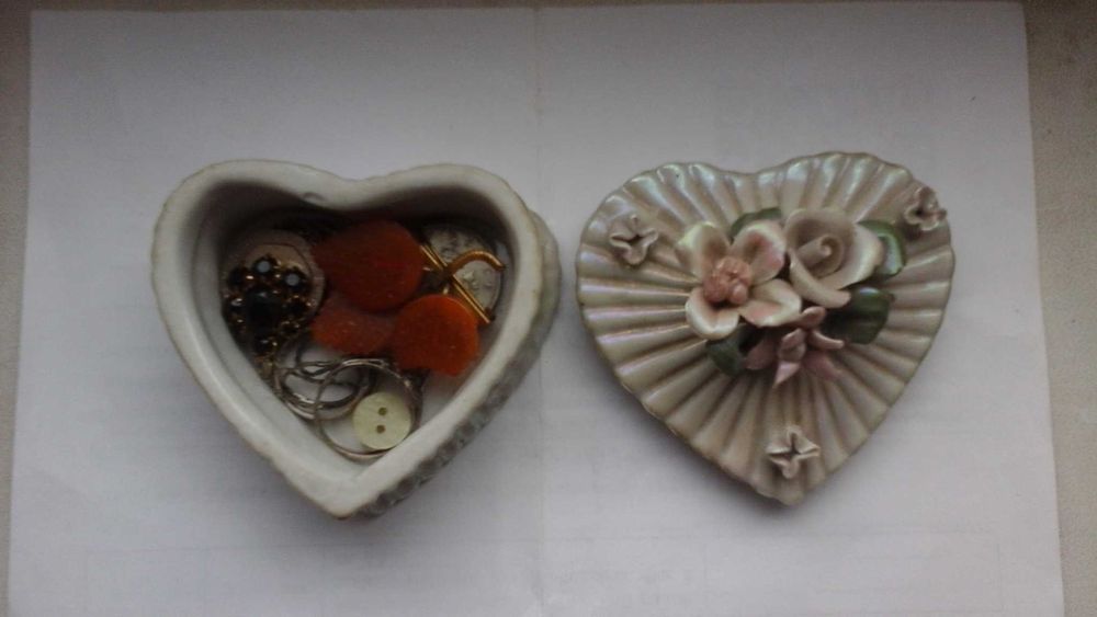 Шкатулка кераміка