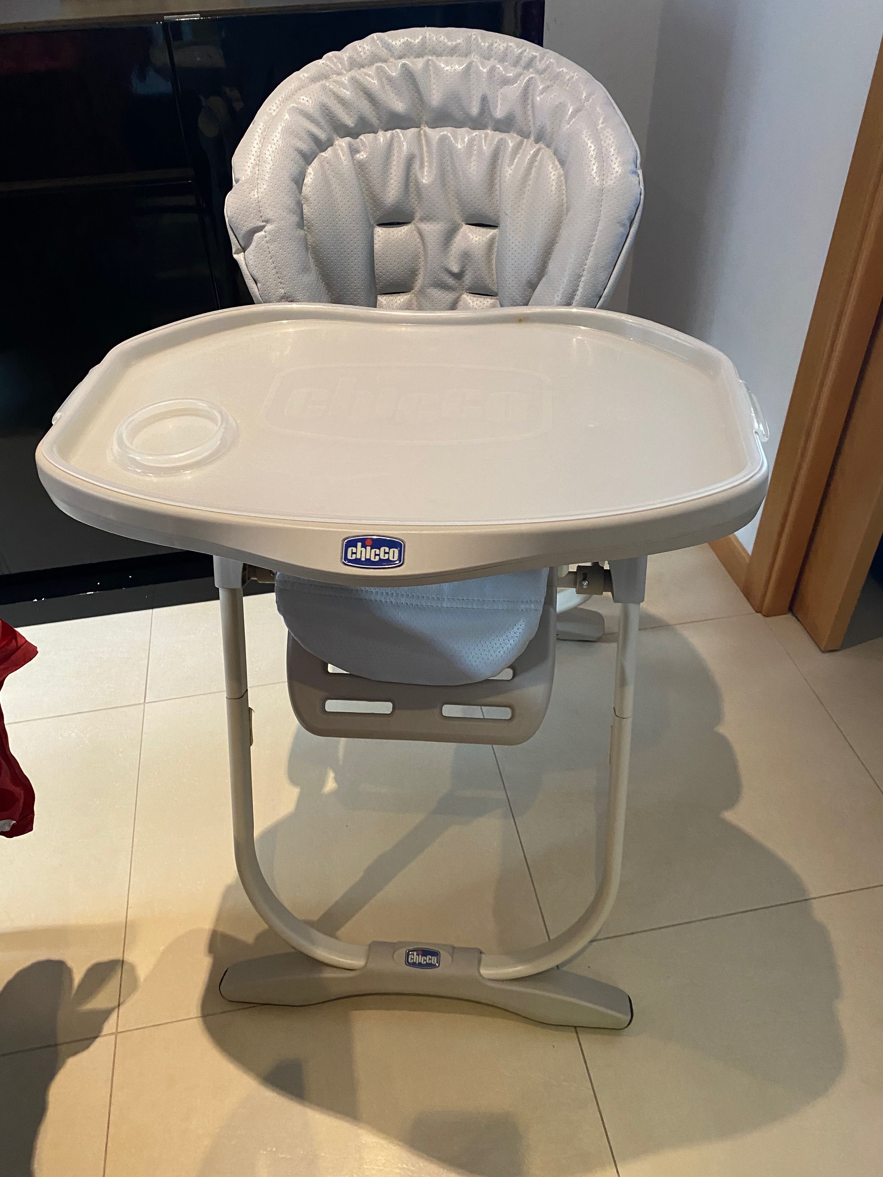 Cadeira Chicco Polly Magic