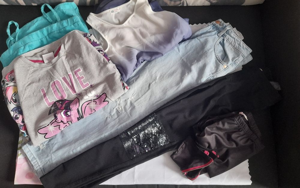 Paka zestaw dla dziewczynki 146/152