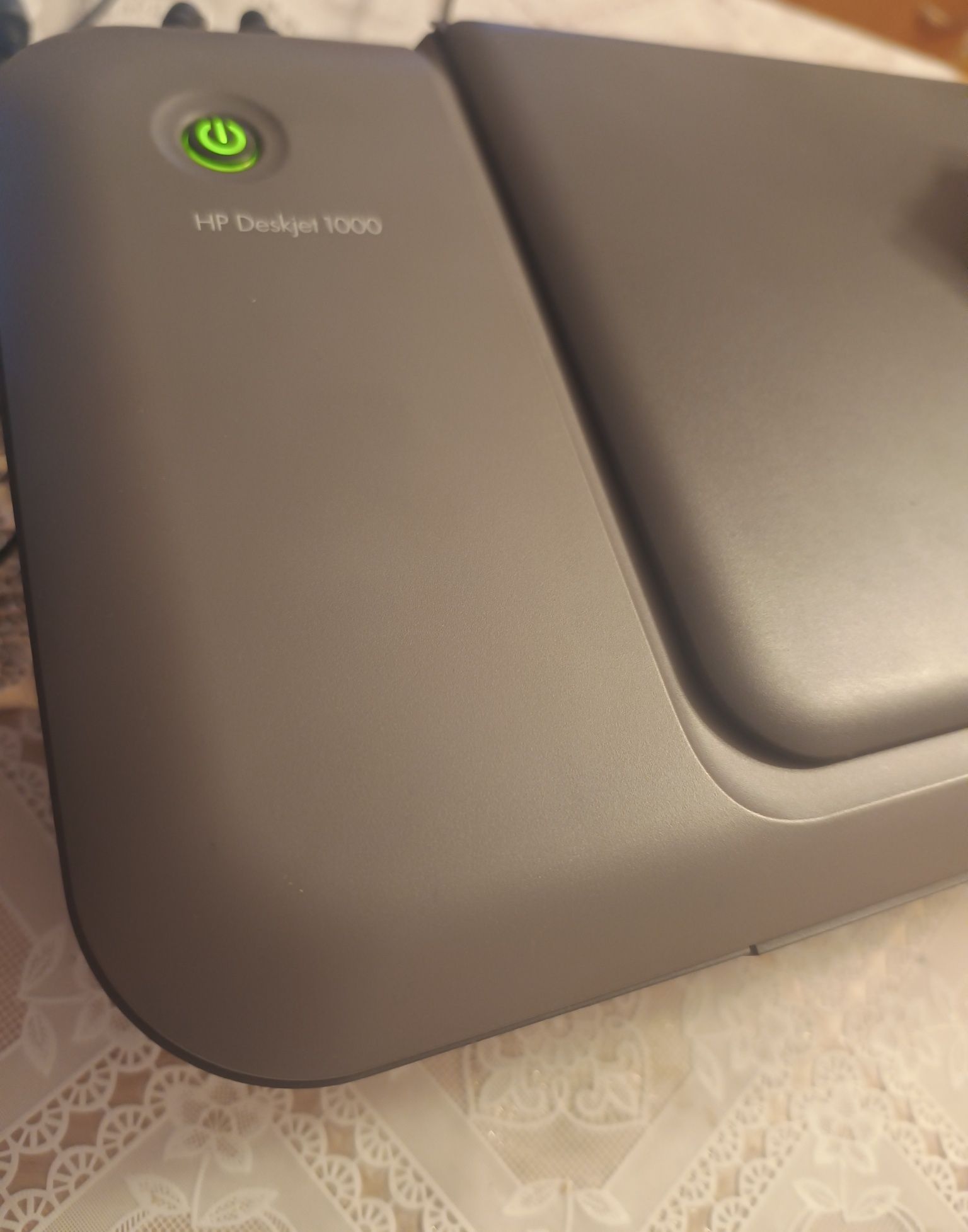 Drukarka HP Deskjet 1000 J110a ciemno szara używana atramentowa bez t