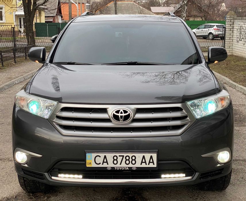 Продам Toyota Highlander 2013