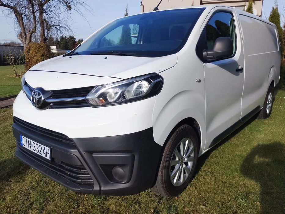 Toyota ProAce  Chłodnia nowy silnik