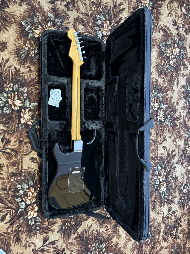 Продам fender stratocaster blacktop hh mexico