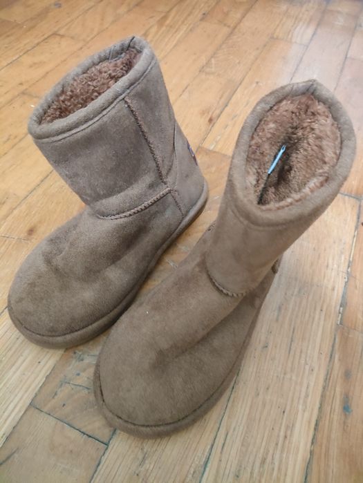 Botas de menina tamanho 20