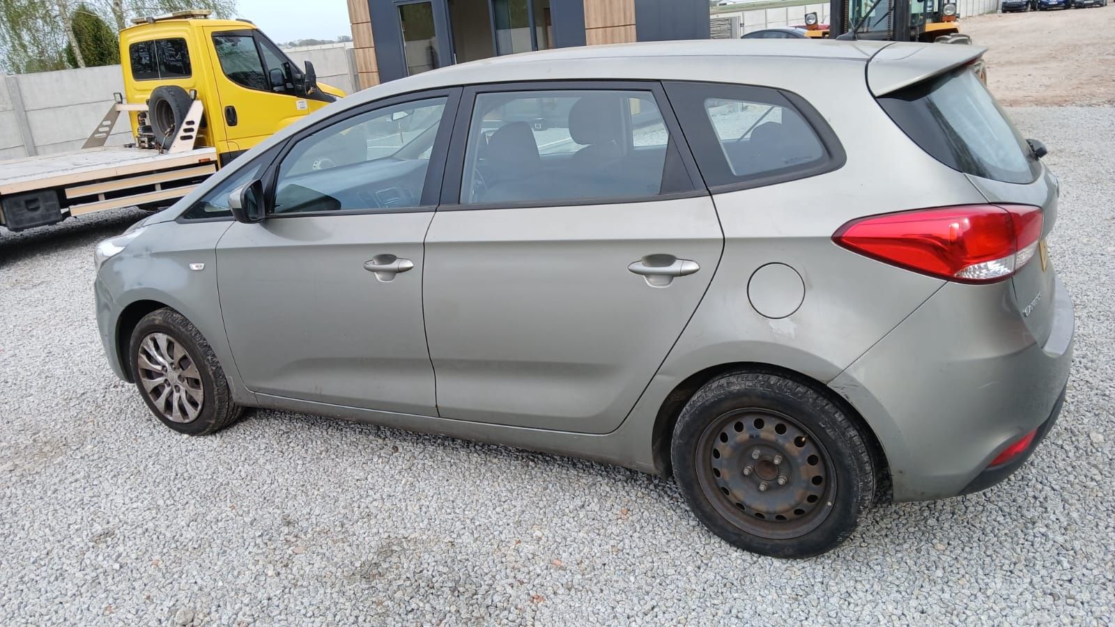 Kia carens IV 1.7 KY3 crdi cała na części silnik klapa drzwi maska zde