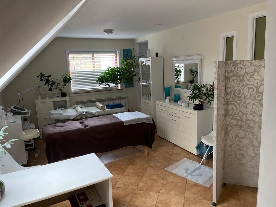 Do wynajęcia lokal na biuro/salon kosmetyczny/inne usługi