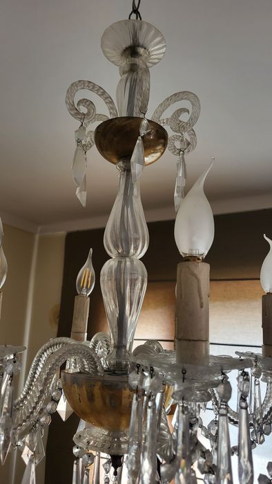 Lustre em bom estado