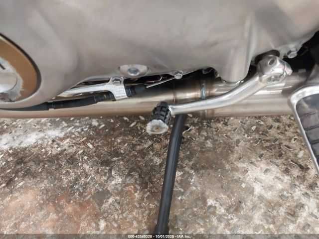 Triumph Motorcycle BONNEVILLE T120/BLACK 2023