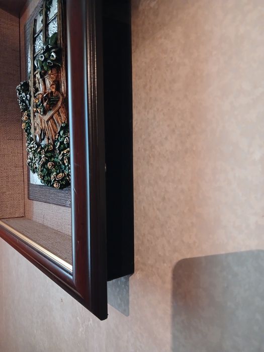 Продаю  красивую, обьемную картину