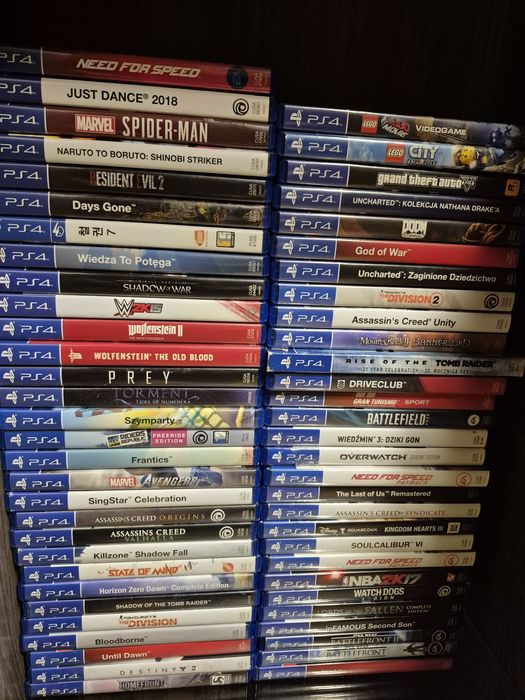 PlayStation 4 Pro Ps4 1tb. Stan idealny. Pad, gry
