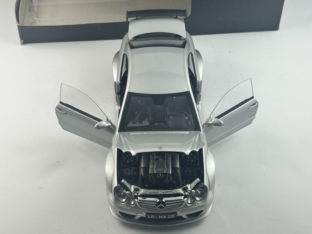 Kyosho Unikat Mercedes CLK DTM AMG 1/18
