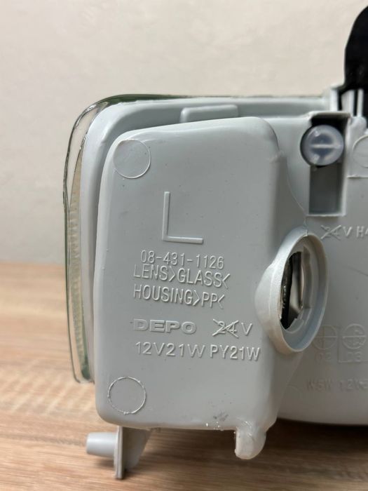 Фара головного світла ліва Ford Escort MK7 1995–2000 нова