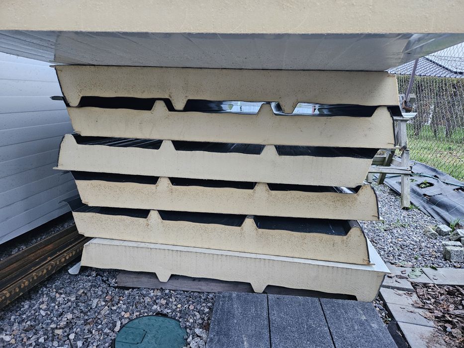 Płyta warstowa 100 grafit dach sciana duze rozmiary