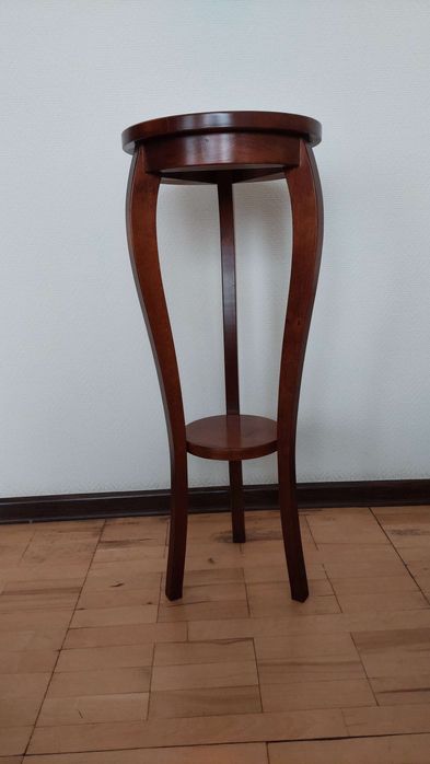 Підставка для квітів,  Італія.