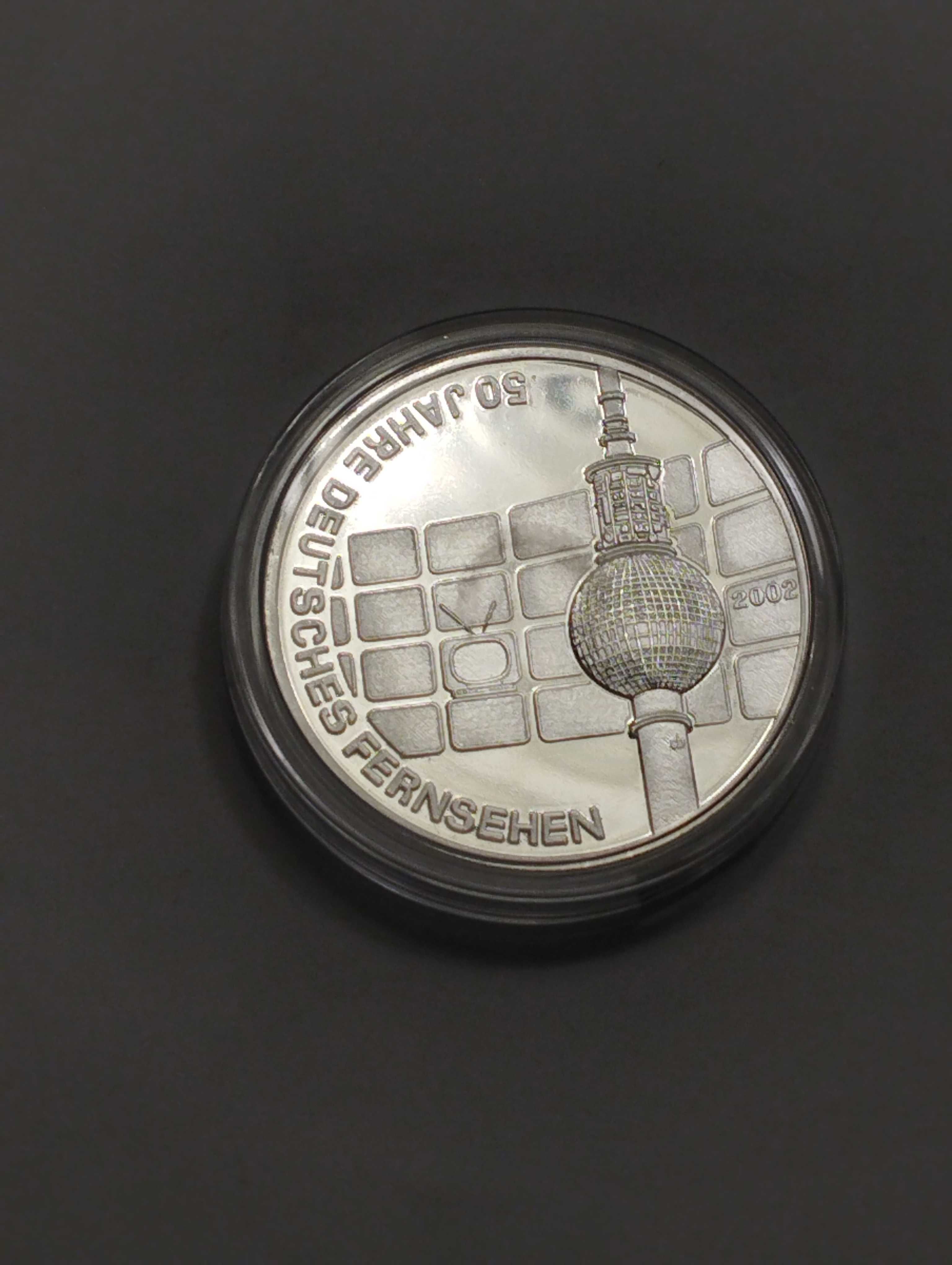 Nowy posrebrzany Medal w kapslu 50 lat niemieckiej telewizji 2002r.