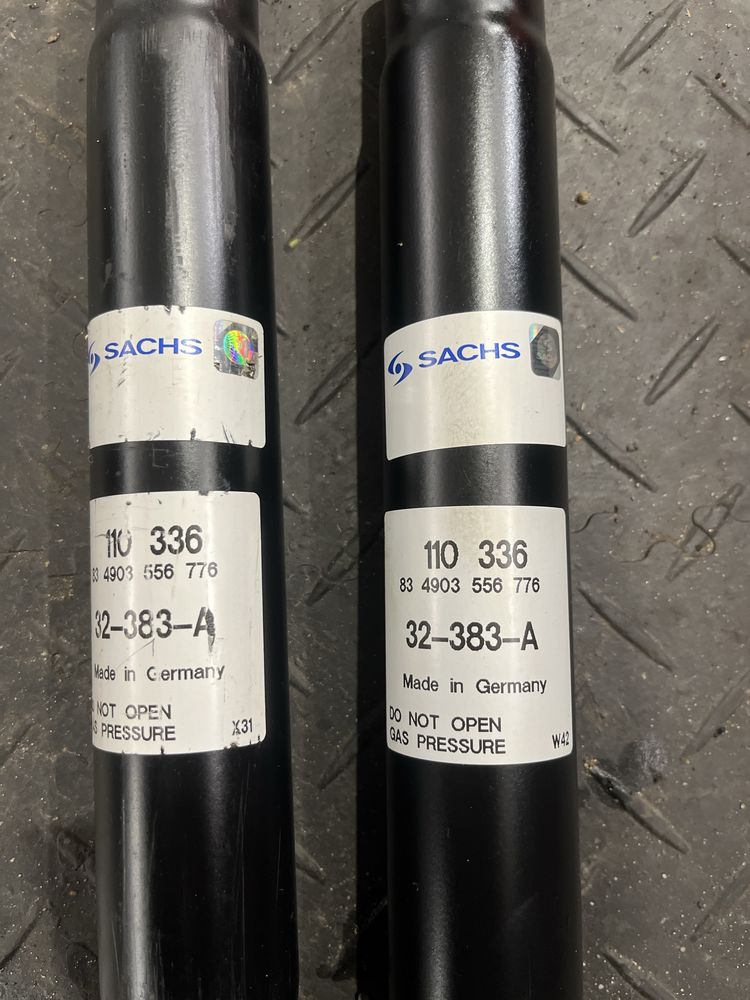 Amortyzatory przód przednie 2 przedni amortyzator Sachs BMW E30 325iX