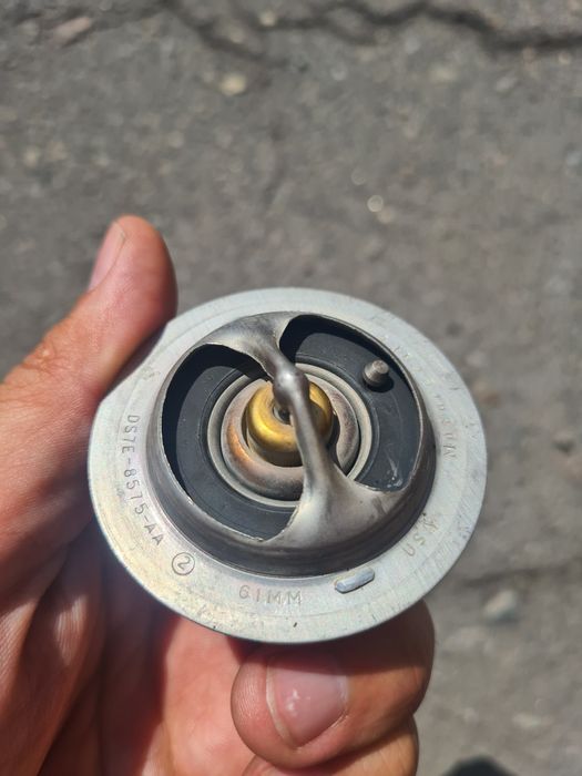 Термостат ford fusion, hybrid USA 61мм ds7e8575aa