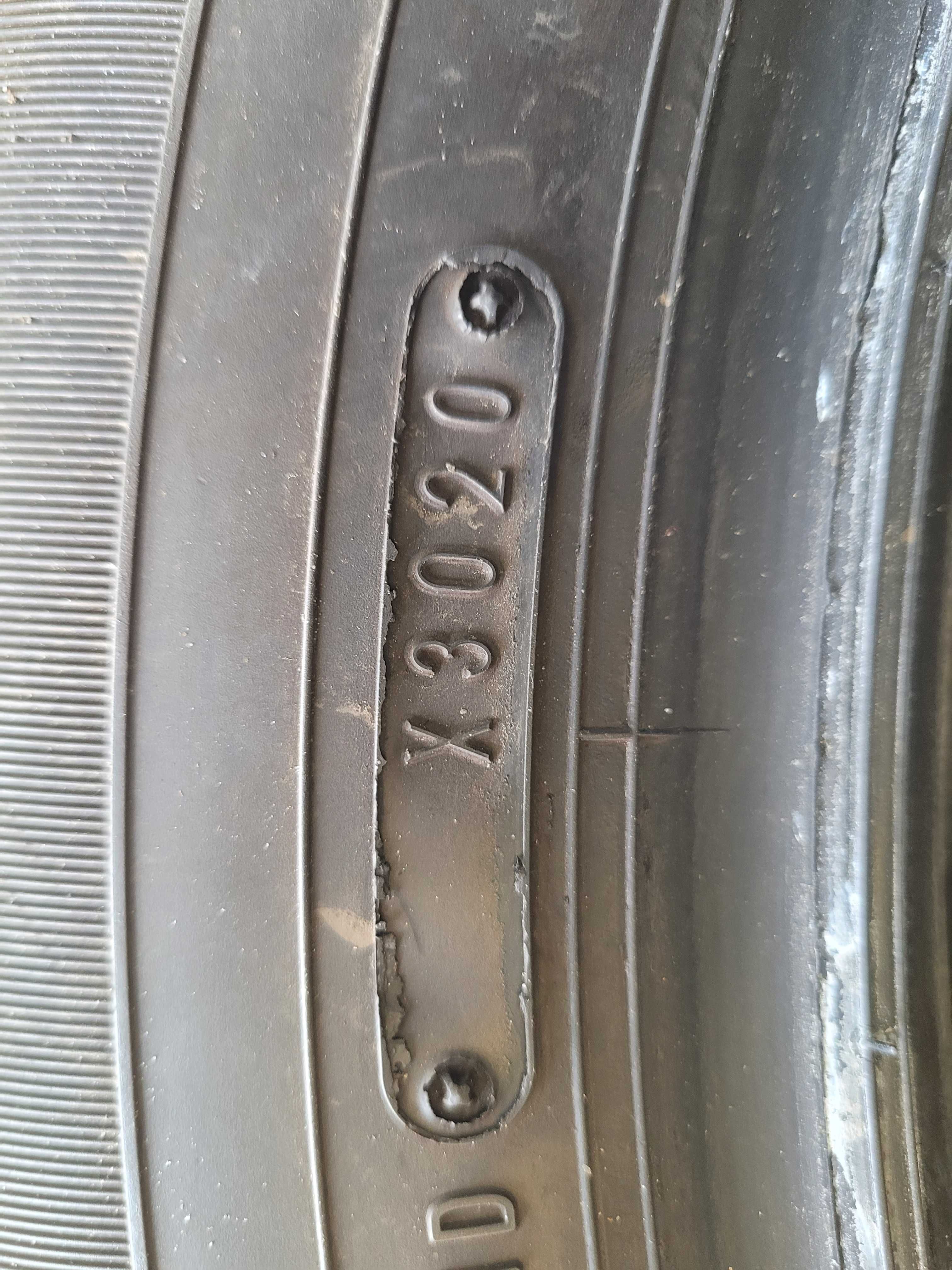 opony dunlop 2 sztuki 225 /60 18 lato