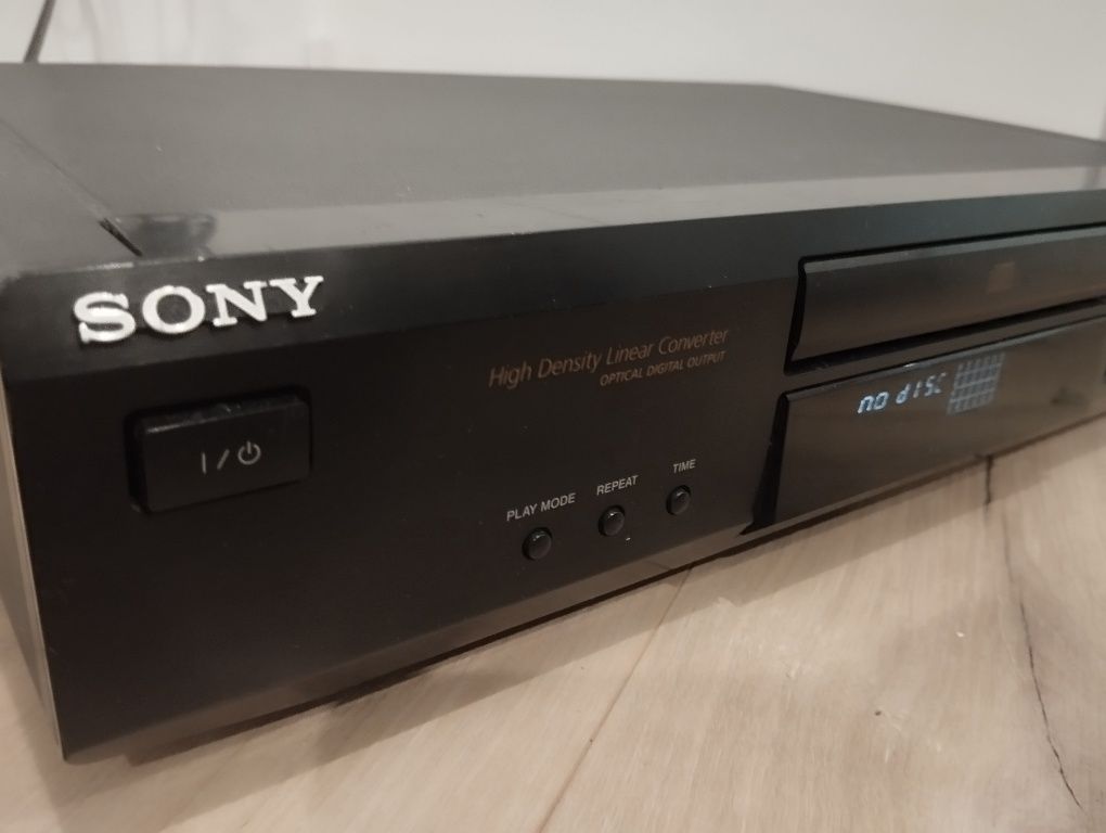 Odtwarzacz CD Sony CDP-XE220