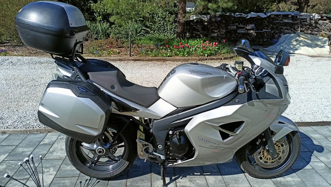 Triumph Sprint ST 1050 ABS 3Kufry 37tys Bardzo Ładny Prywatnie !!!