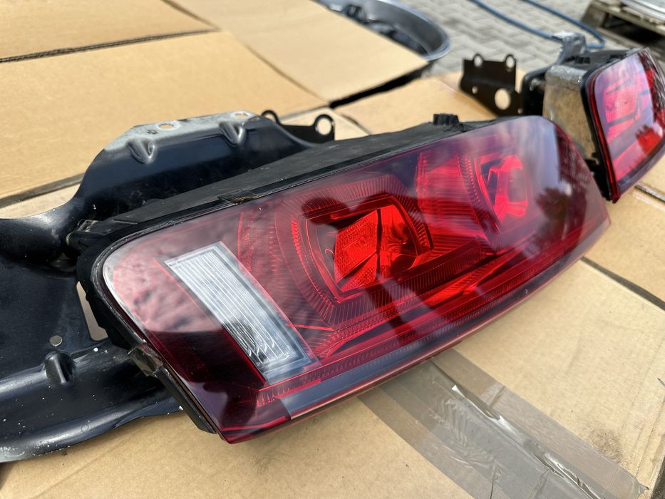 Lampy tył audi R8 STAN BARDZO DOBRY
