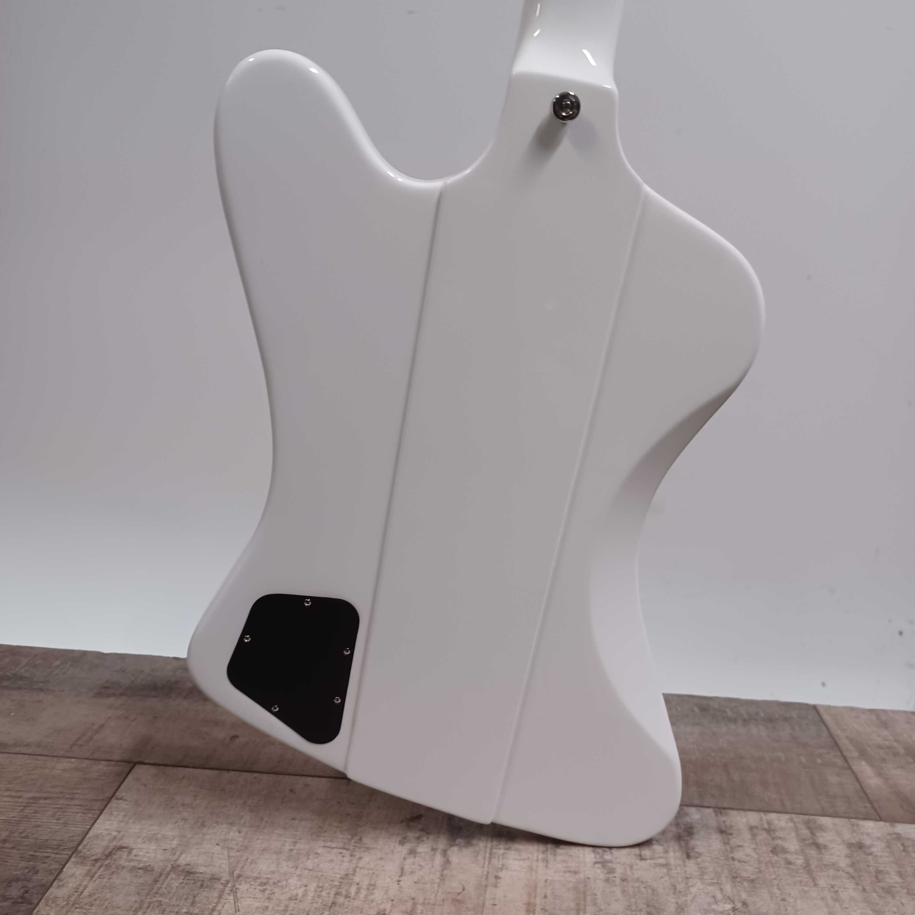 Epiphone Thunderbird 60s Arctic White gitara basowa