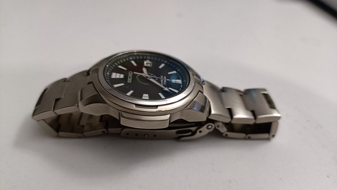 zegarek  męski seiko kinetic titanium