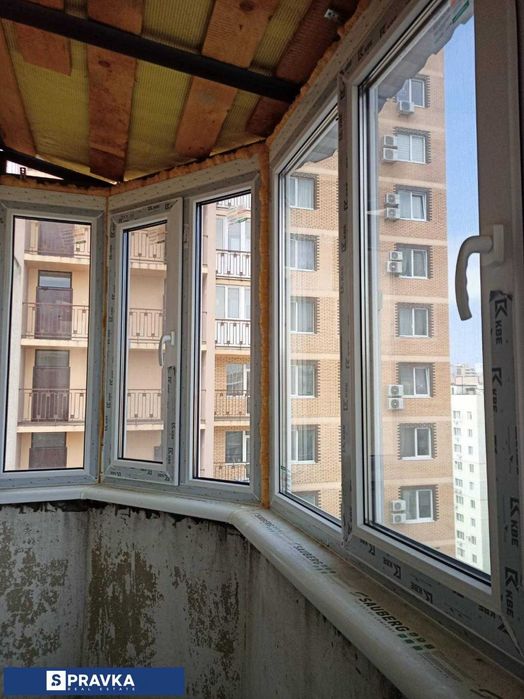 Срочная продажа! 2 комнатная в кирпичном доме. Закрытая территория!