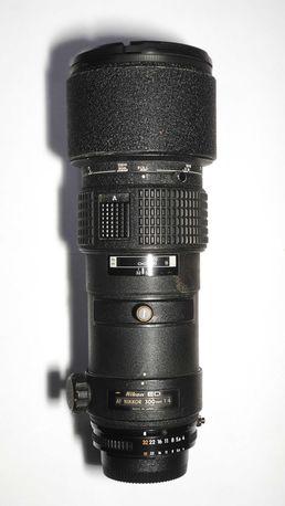 Obiektyw Nikkor AF ED 300 mm f4 + filtr