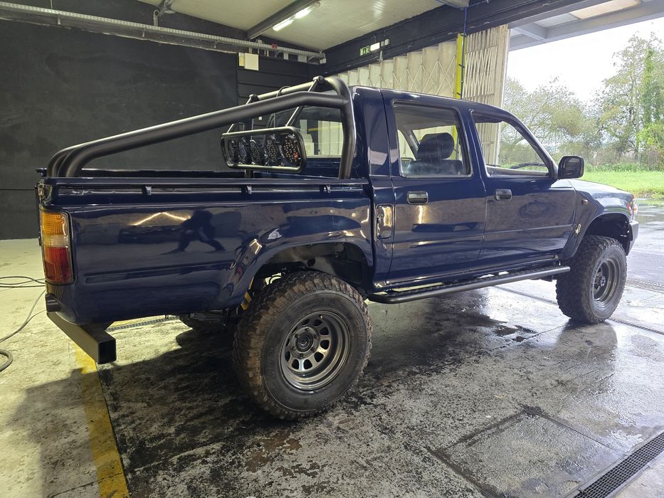 Toyota Hilux 4x4 - VW Taro 2.4Td turbo intercooler