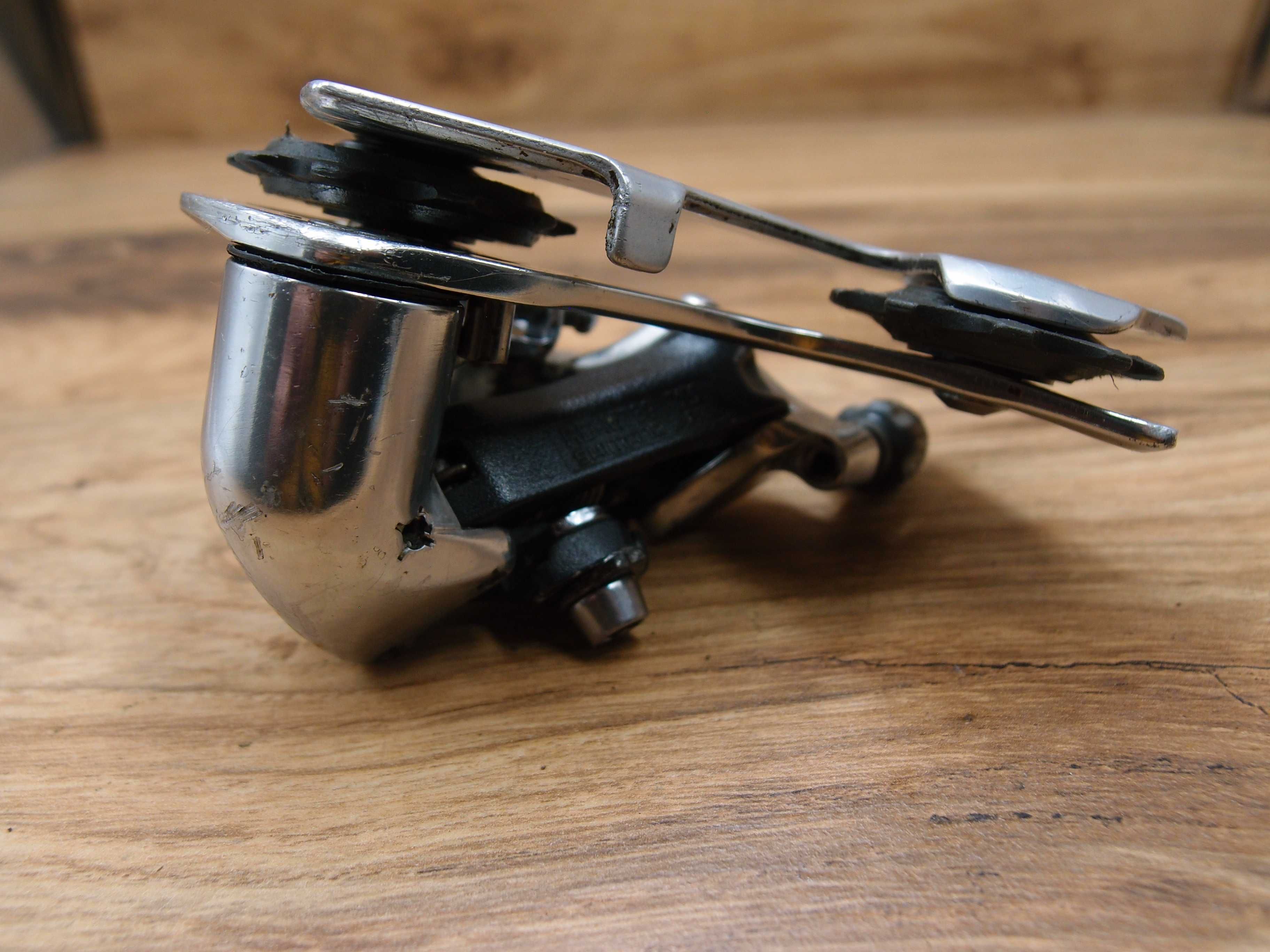 tylna przerzutka Shimano Deore XT RD-M739 średni wózek 8 rzędów retro