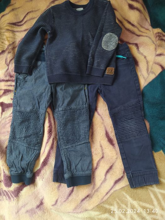 Одяг пакетом Штани та светр