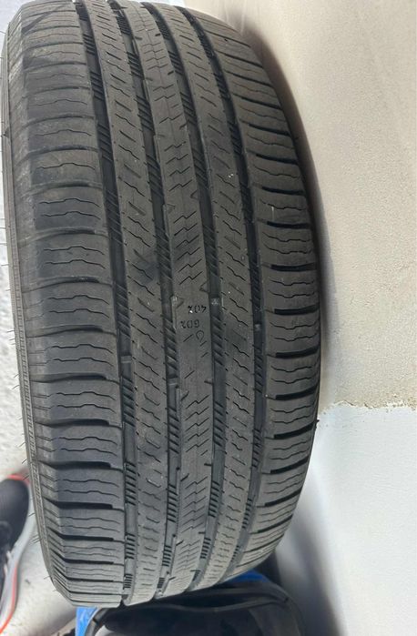 Opony wielosezonowe Nokian R 19