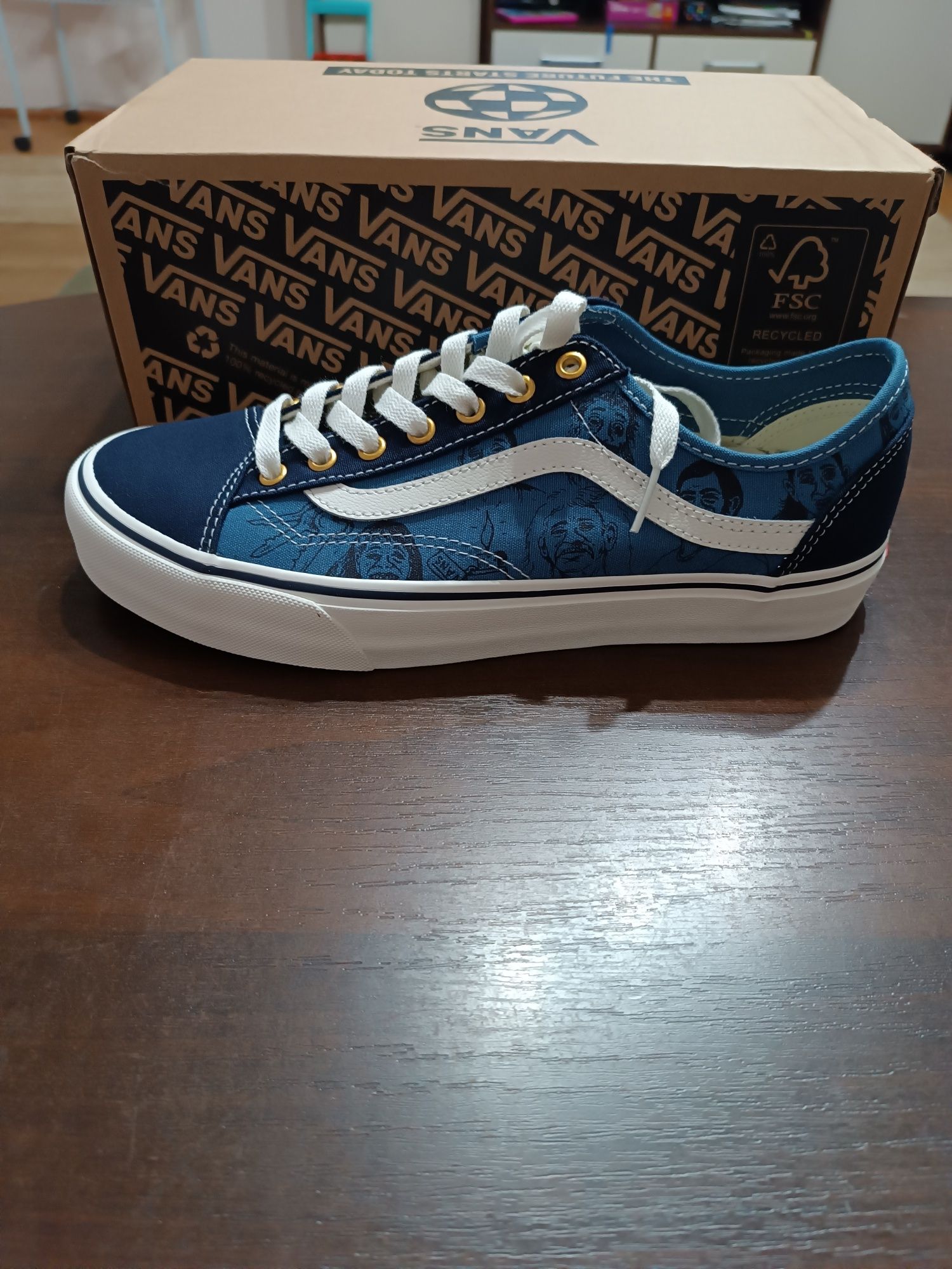 Buty Vans roz.43