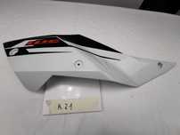 KTM 990 SUPERMOTO T ABS 2013 Owiewka boczek prawy plastik