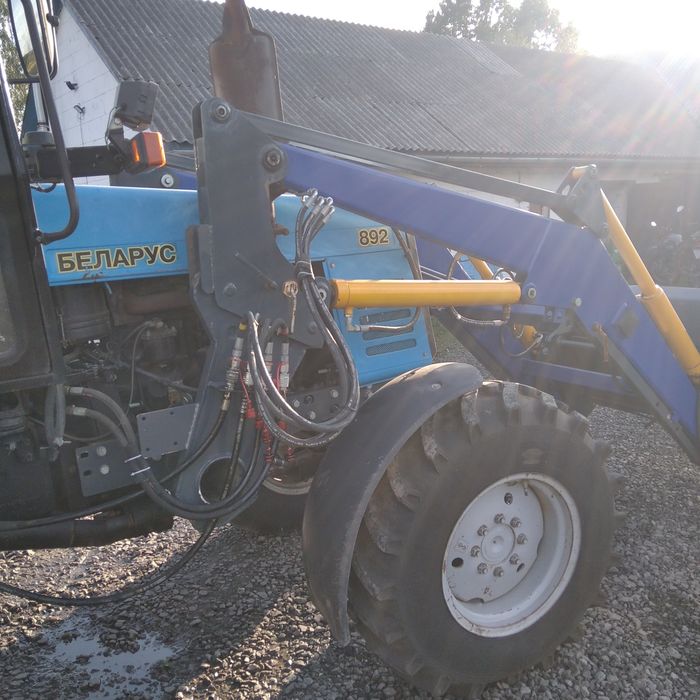 Навантажувачі до МТЗ на вибір.