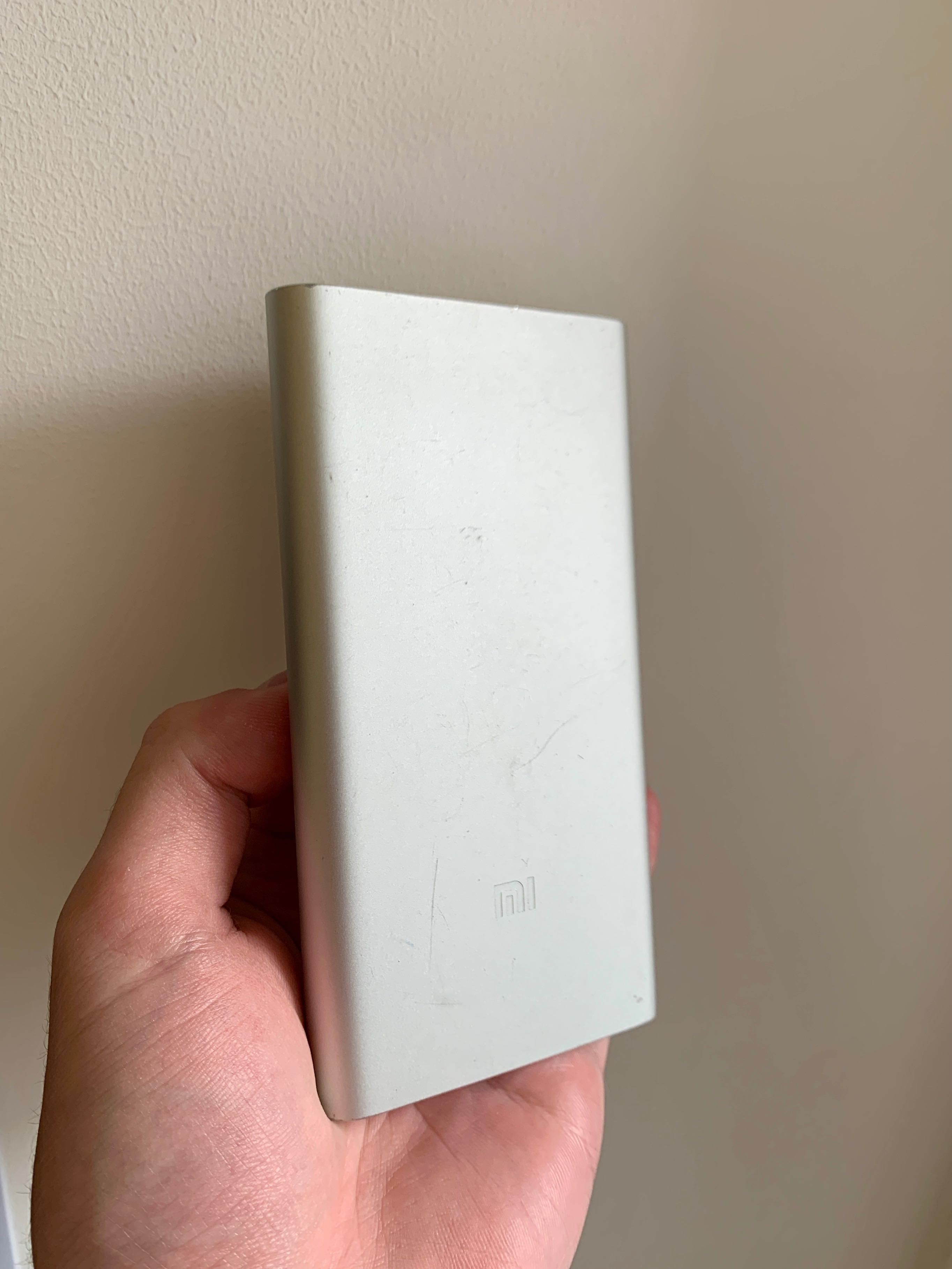 Оригінальний Xiaomi павербанк Mi PowerBank 2 10000 mAh Silver УМБ 15W
