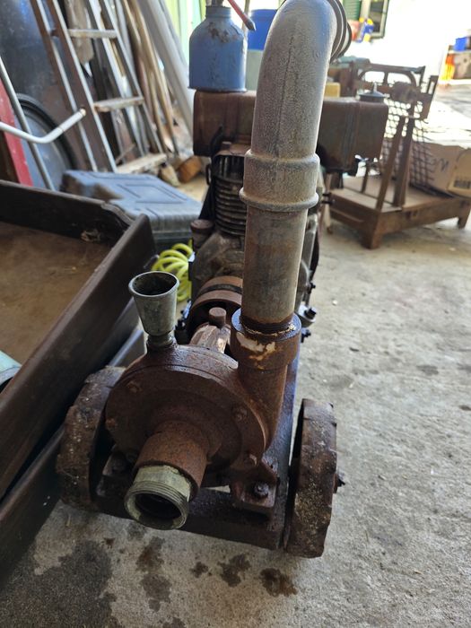 Bomba de Água Motor de rega antigo